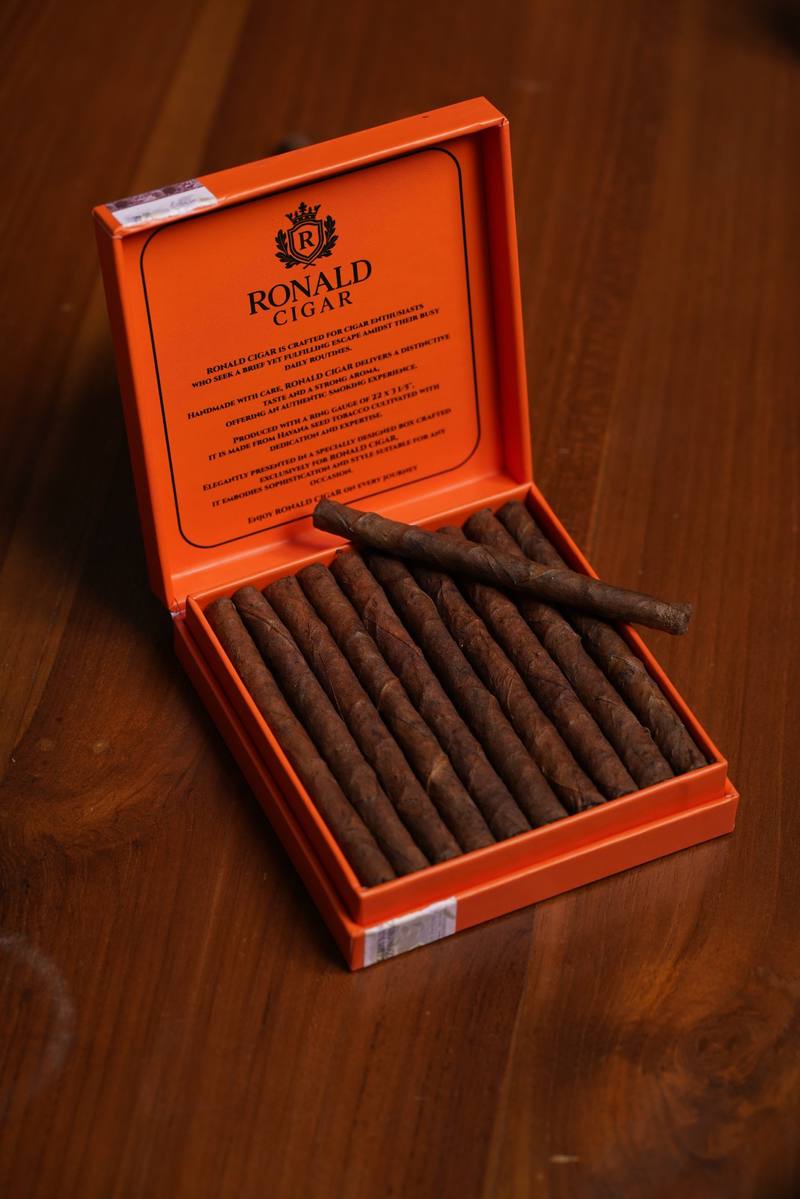 Ronald Cigar Mini Cigar